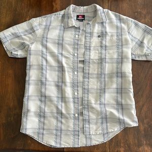 Men’s Quiksilver Button Up